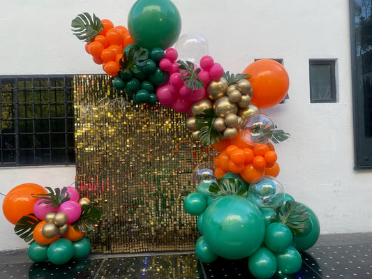 SHIMMER WALL+GUIRNALDA SELVA